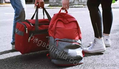 The Essential Guide to Choosing the Right Travel Bag for Your Next Adventure