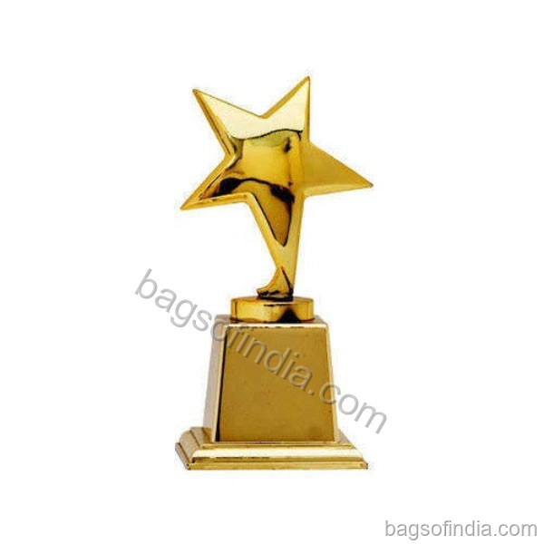 Golden Rising Star Award Trophy - Trophy And Momento in India